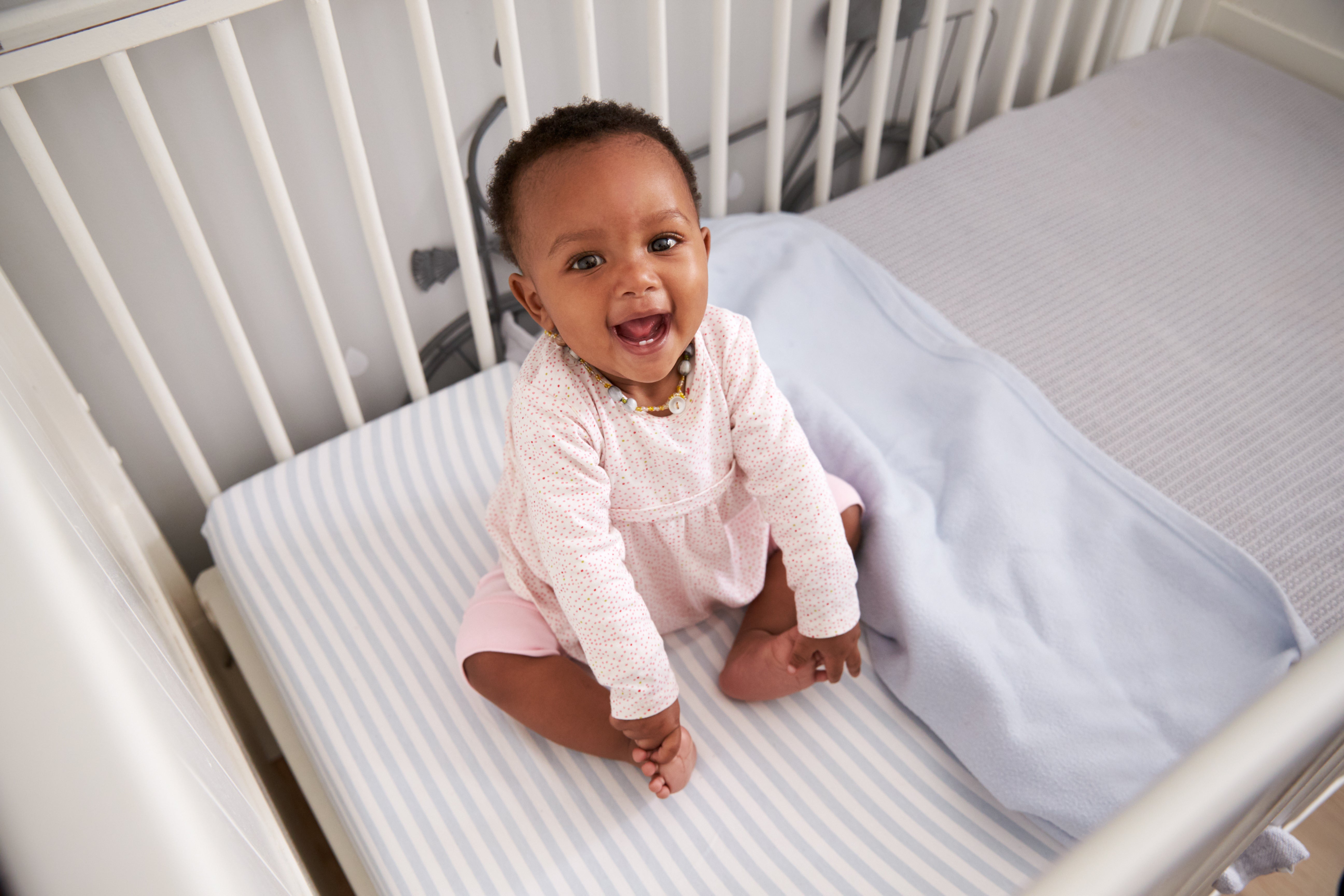 Consejos para elegir el mejor colchón de cuna para tu bebé